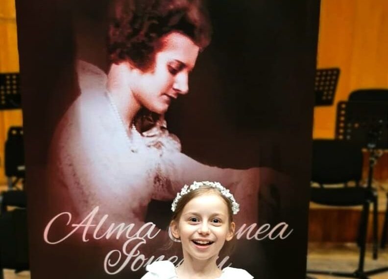 Dar oferit de elevi din Lugoj şi Timişoara! Eveniment muzical la cea de-a III-a ediție a Conferinței Internaționale de Istorie „Acta Historica Civitatis Lugosiensis”