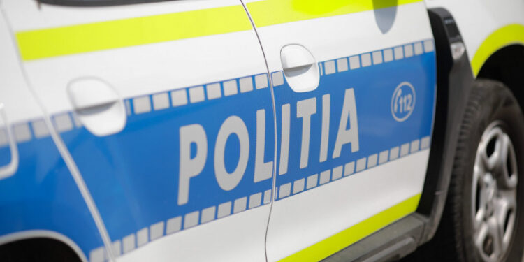 Bătrână rănită de o autospecială de poliție la Reșița