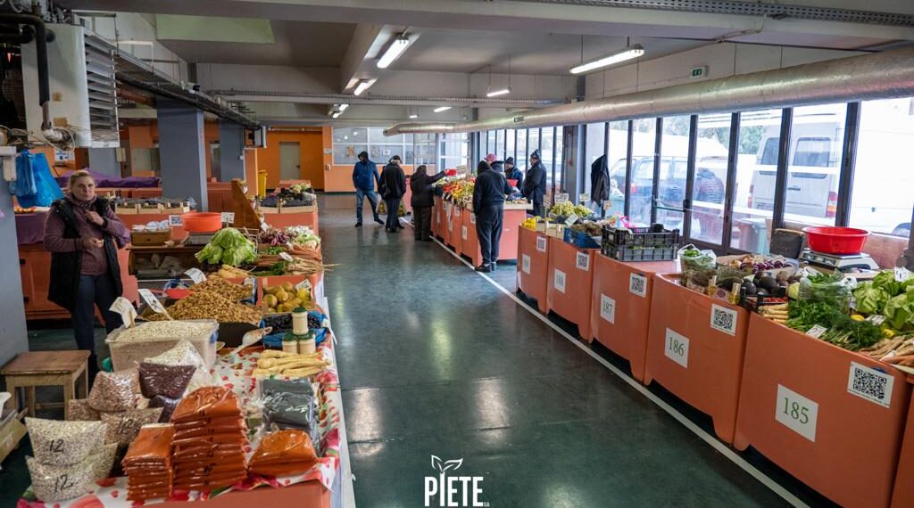 Piața Iosefin a avut parte de primele reparații majore după 11 ani de la inaugurare