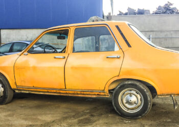 Primii beneficiari din Timișoara ai programului Rabla încasează prima de casare  