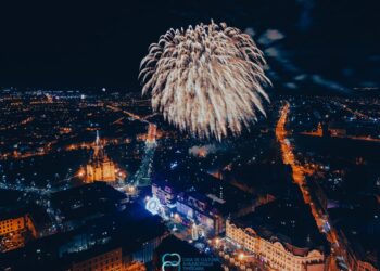 Peste 200 de polițiști din Timișoara vor patrula de Revelion în zonele aglomerate