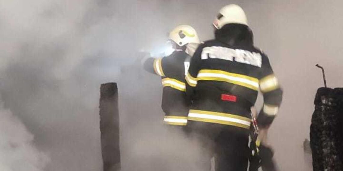 Incendiu la o casă din Moșnița