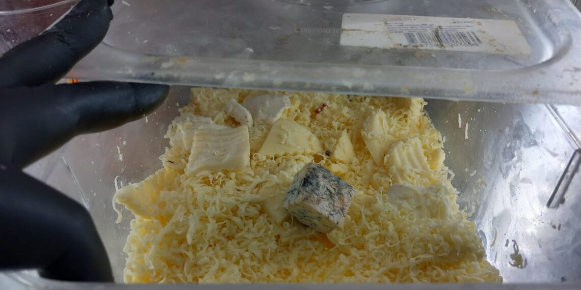 Un restaurant din Dumbrăvița a fost închis temporar pentru nereguli și mizerie