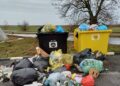 DRDP Timişoara trage un noul semnal de alarmă: Drumul nu este coș de gunoi!