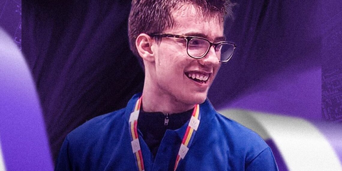 Timișoreanul Felix Dogariu a câștigat medalia de aur la Campionatul Național de floretă masculin