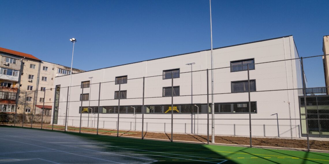 Noua sală de sport de la Școala Gimnazială 25 va avea dotări moderne