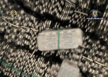 Cantități mari de droguri de risc, sub formă de medicamente, depistate la Arad