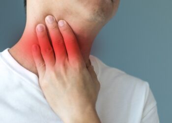 Boala Sărutului, afecțiunea prin care au trecut peste 95 la sută dintre oameni