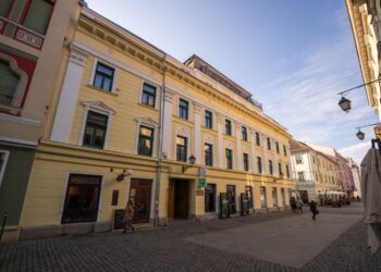 Primii proprietari de clădiri istorice renovate, scutiți de Primăria Timișoara la plata impozitului pe 5 ani