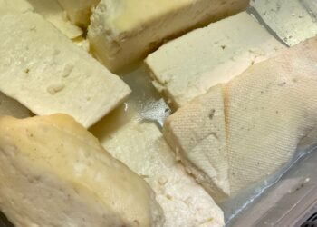 Două magazine, Carrefour și Profi, găsite cu nereguli și amendate de OPC Timișoara