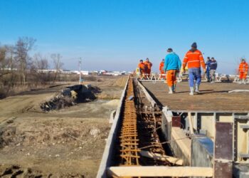 Peste 300 de muncitori, mobilizați pe șantierul centurii de ocolire Timișoara Sud