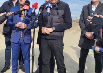 Grindeanu, în vizită pe șantierul Centurii de Sud: Este o mobilizare de 500 muncitori, se lucrează 24 de ore din 24  