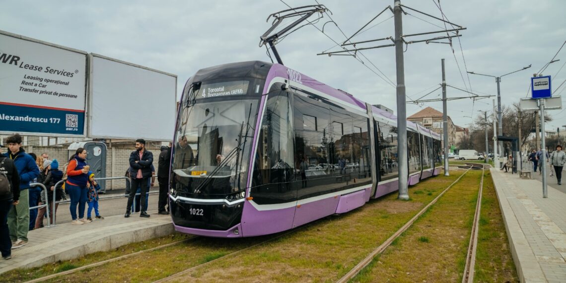 Tramvaiele circulă din nou pe bulevardul Cetății