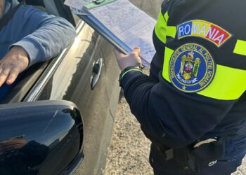 FOTO & VIDEO. Arad: Peste 400 de amenzi și 5 dosare penale, la o razie a polițiștilor rutieri