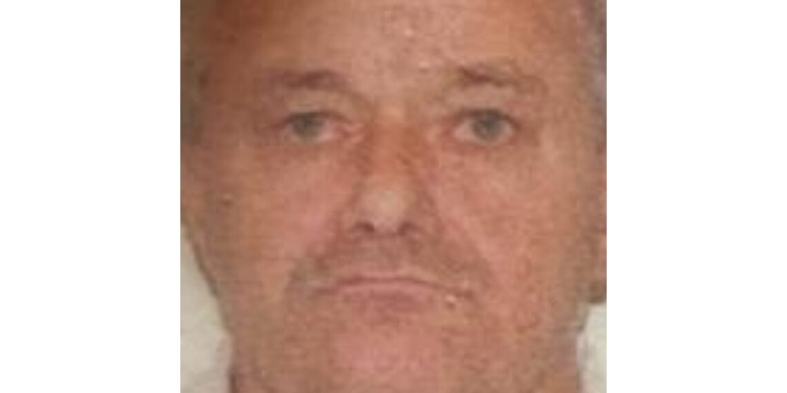 Dispărut de acasă. Cine îl vede este rugat să sune la 112