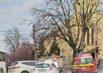 O femeie a fost rănită într-un accident la Timișoara