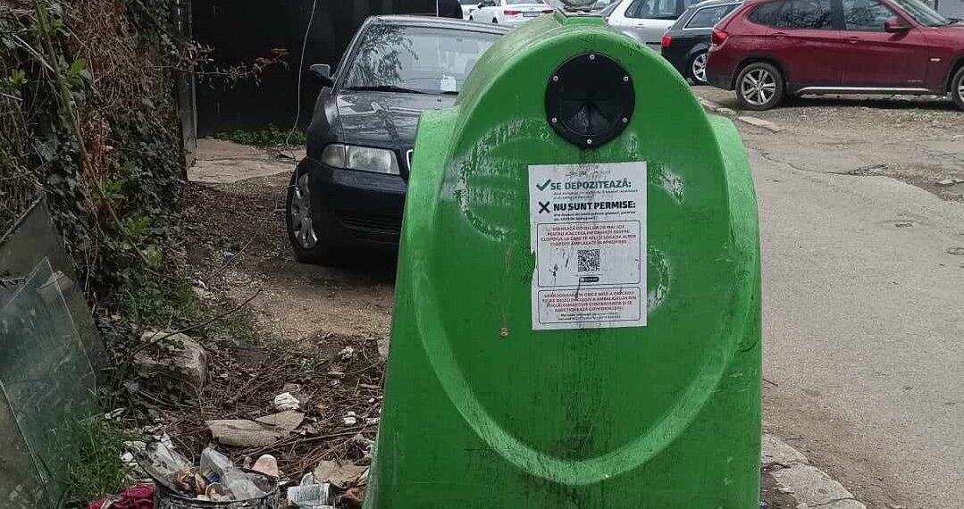 Multă mizerie în Complexul Studențesc din Timișoara. Polițiștii locali au dat amenzi în valoare de câteva mii de lei