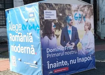 Banner publicitar al primarului Fritz, devalizat. Ce spune edilul. Poliția efectuează verificări