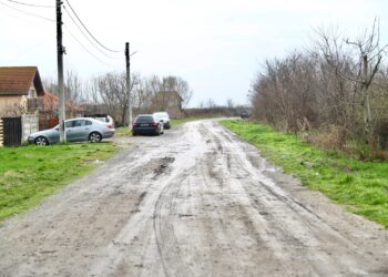 Proiect inițiat de Călin Dobra, fostul președinte al CJT, în linie dreaptă. Va fi asfaltat drumul care leagă Șag de Sânmihaiu Român