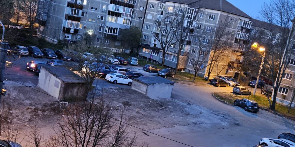 Luna viitoare, la Timișoara începe amenajarea de parcări în locul garajelor