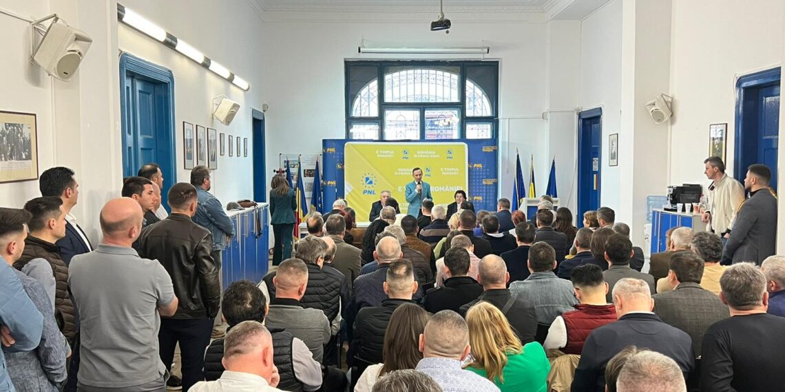 Alin Nica la CJ Timiș și Nicolae Robu la Primăria Timișoara. Candidații au fost stabiliți oficial de PNL