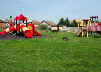 Vine, vine.. curățenia de primăvară. Amplă acțiune în comuna Sânandrei