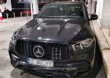 Autoturism căutat de autoritățile din Belgia, găsit la Porțile de Fier I