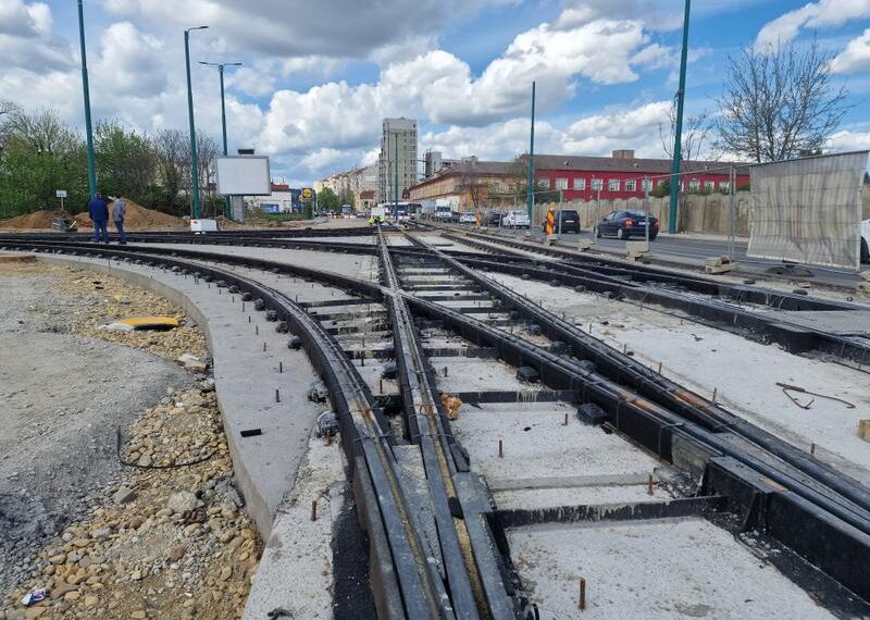 Primăria Timișoara anunță înființarea unei noi linii de transport în comun. Se reia și circulația tramvaiului 6