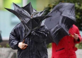 Furtună cu grindină într-o localitate din Arad