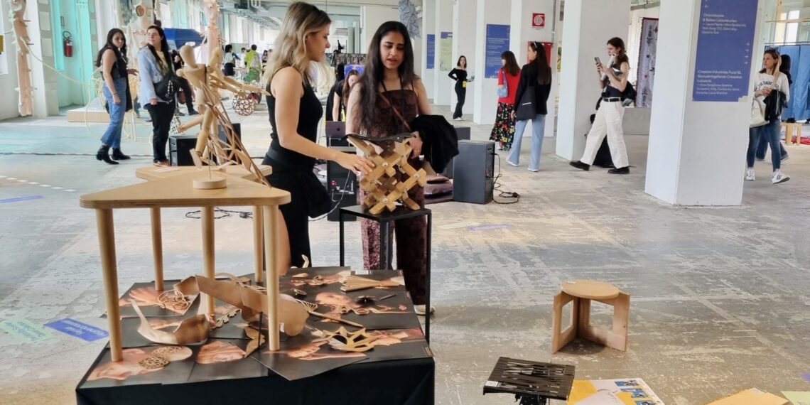 Expoziția „Sit with me”, a studenților arhitecți de la Timișoara, la Milano Design Week/Foto