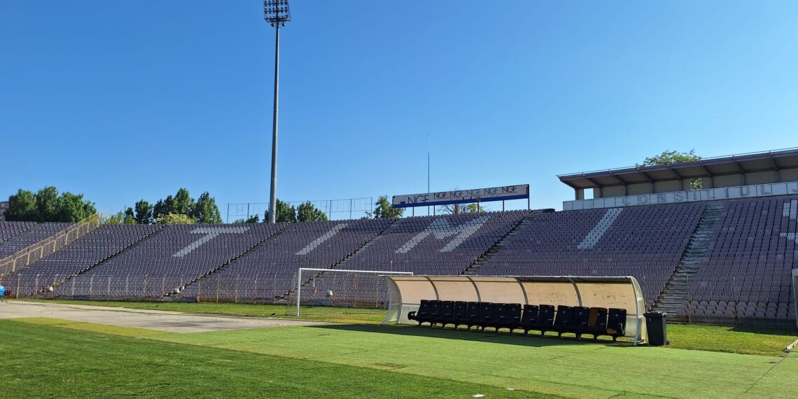 Simonis îi răspunde lui Nica după ce l-a acuzat că se folosește de stadion în scop electoral