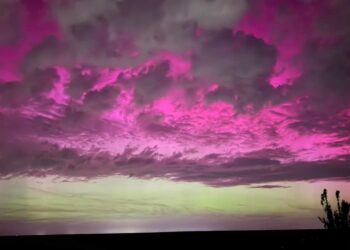 Imagini spectaculoase cu Aurora Boreală, surprinse între Dumbrăvița și Timișoara