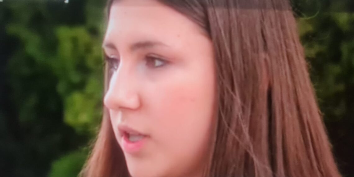 VIDEO O fetiță de 13 ani a salvat o bătrână în timp ce toți ceilalţi au plecat