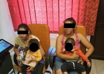 Femei cu copii mici, de doar câteva luni, depistate în stradă, la cerșit, de polițiștii locali