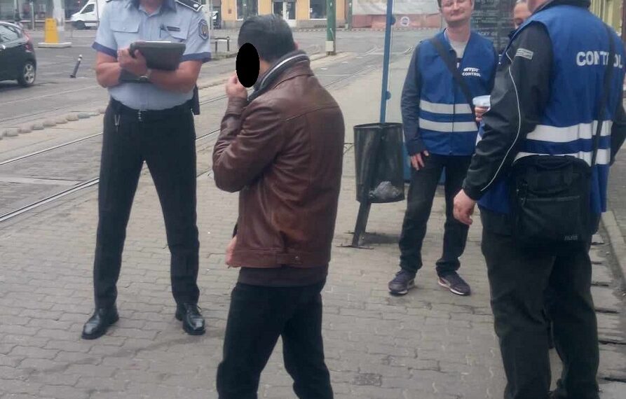 Acțiune fulger a polițiștilor locali din Timișoara în mijloacele de transport în comun