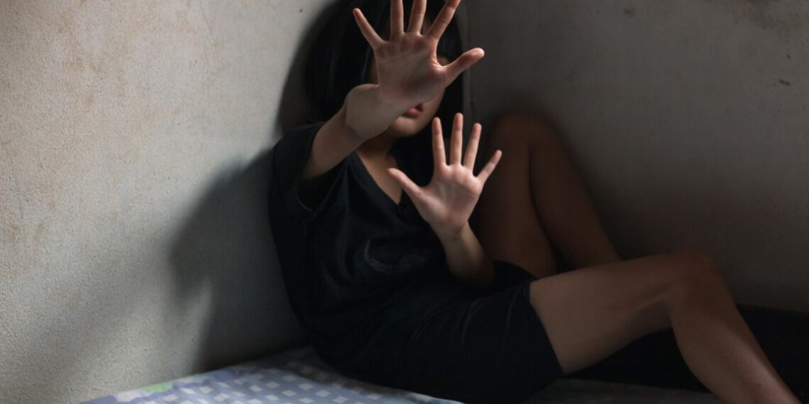 Numărul cazurilor de violență domestică împotriva copilului a crescut alarmant. Care sunt simptomele abuzului