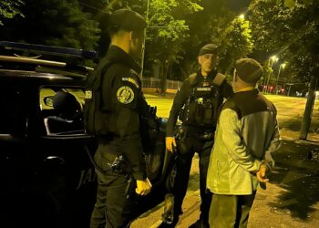 Un bătrân cu Alzheimer care rătacea pe străzile din Timișoara a fost găsit de jandarmi