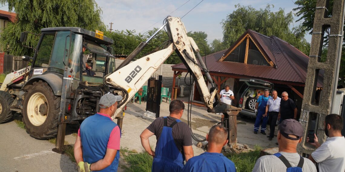 Primăria a recuperat un nou teren în Blașcovici. Construcții ilegale demolate cu buldozerul/Foto