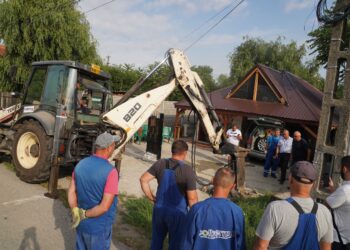 Primăria a recuperat un nou teren în Blașcovici. Construcții ilegale demolate cu buldozerul/Foto