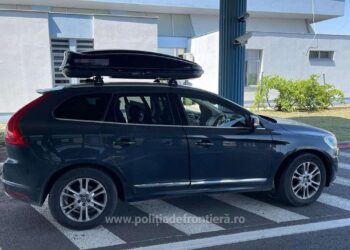 Autoturism care figura în bazele de date ca fiind furat, descoperit la frontiera timișoreană
