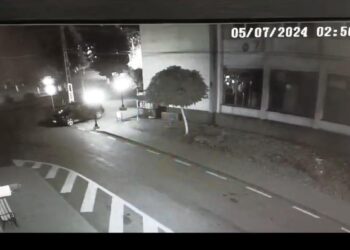 VIDEO. Hoţii care au aruncat un bancomat în aer în Arad, prinşi. Momentul spargerii a fost filmat