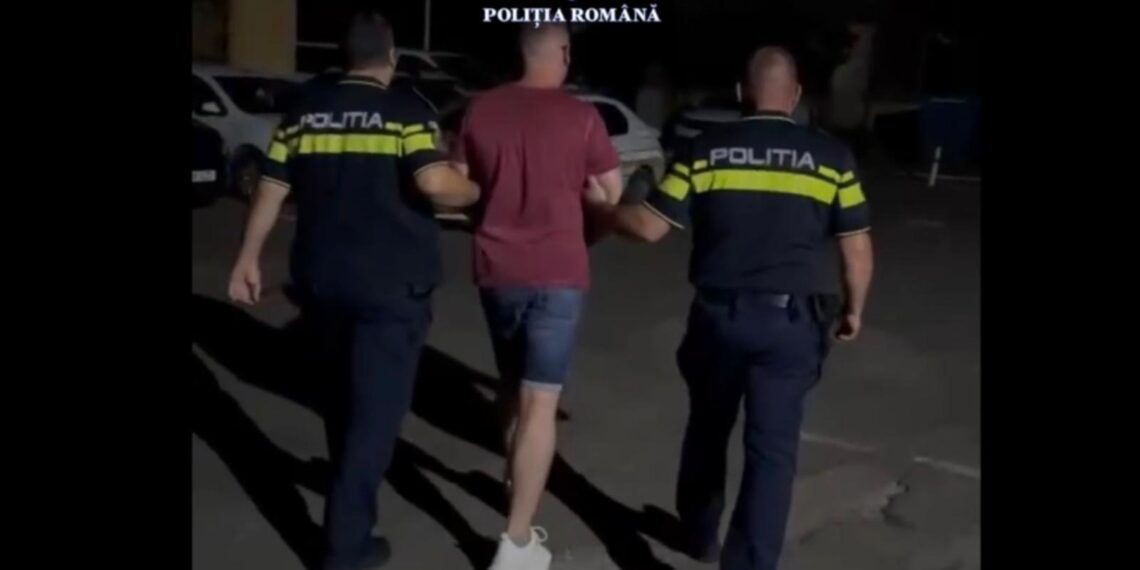 VIDEO. Și al treilea hoț, prins. Arestat după ce a aruncat în aer bancomatul de la Șiria