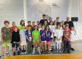 ACS Floreta Timișoara triumfă la Campionatul Național de Scrimă pentru Copii. Clubul a obținut 10 medalii