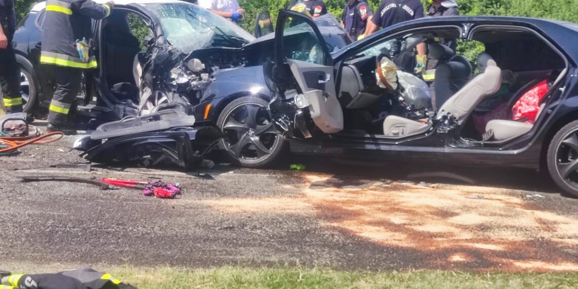 Vama Cenad, închisă complet. Cel puțin 2 morți, după un grav accident la câteva sute de metri de graniță