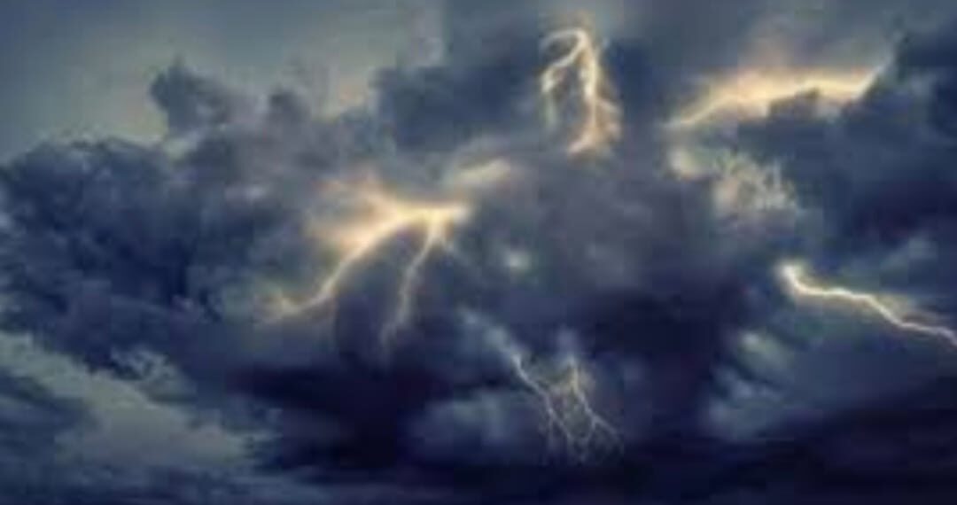 Avertizare de furtună pentru estul județului Timiș