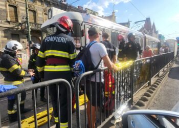 Tragedie la Timișoara. O femeie a căzut sub tramvai, care i-a tăiat o mână
