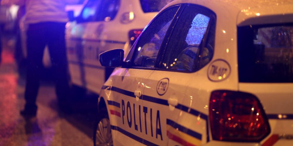 Șofer reținut la Lugoj după o urmărire și accident