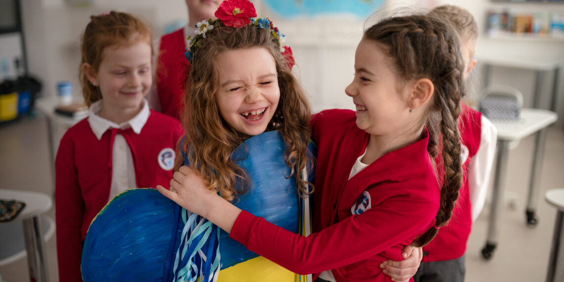 Educație modernă în Moravița. Mobilier nou și tehnologie pentru școală și grădinițe