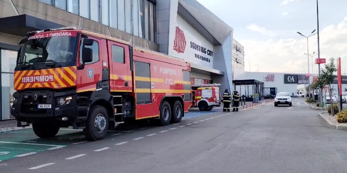 Incendiu la un mall din Timișoara