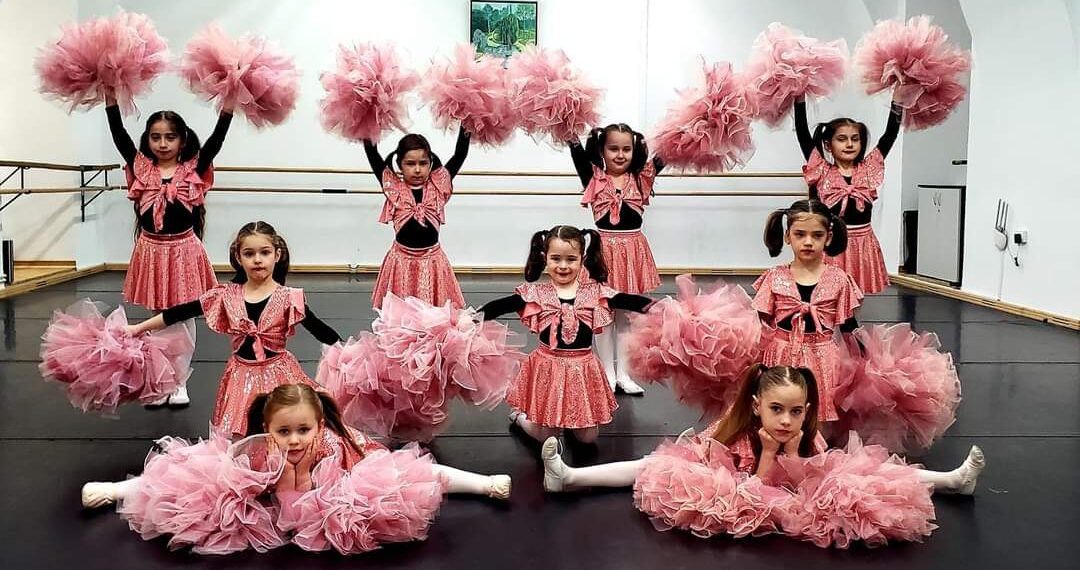 Școala de Arte Timișoara, locul unde talentul tău prinde aripi. INTERVIU cu Georgiana Necșa